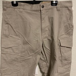 Carhartt men’s cargo shorts size 38x11 NWT